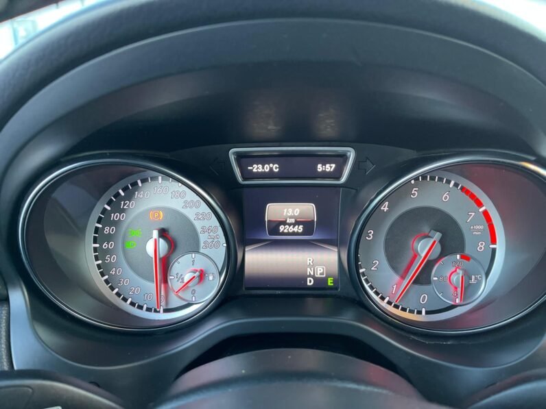 
								2015 Mercedes CLA250 4MATIC AWD Sedan full									