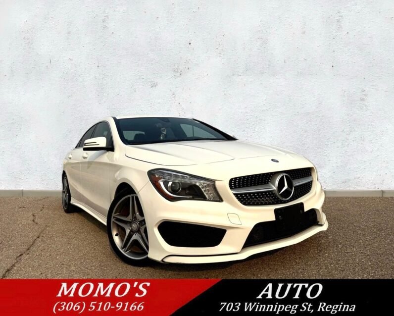 
								2015 Mercedes CLA250 4MATIC AWD Sedan full									