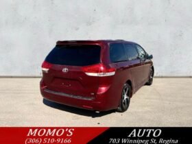 2011 Toyota Sienna LE Van