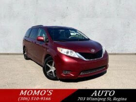 2011 Toyota Sienna LE Van