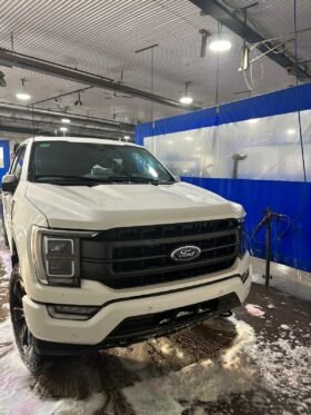 2023 Ford F-150 Lariat Crewcab 4×4