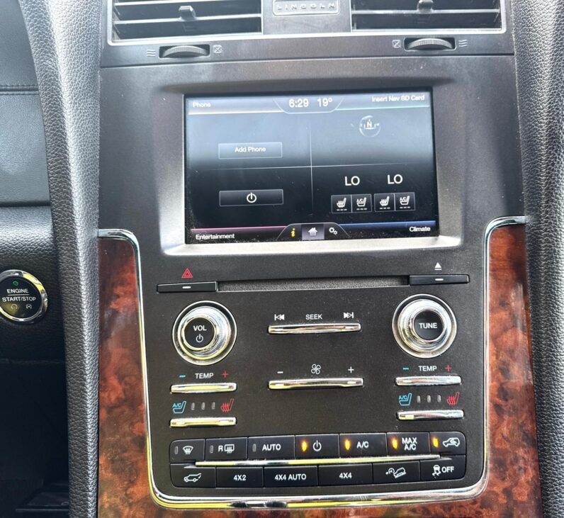 
								2015 Lincoln Navigator L (Long-Wheel base) AWD full									