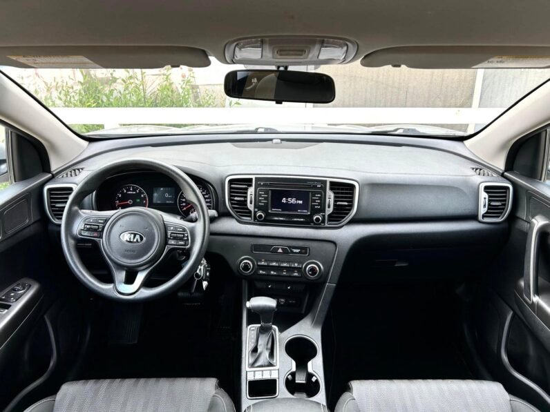 
								2017 Kia Sportage LX AWD SUV full									