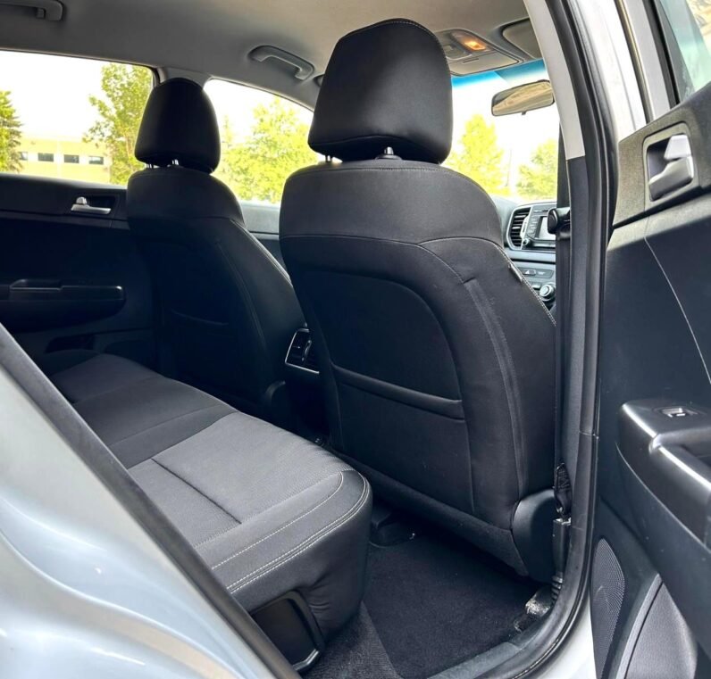 
								2017 Kia Sportage LX AWD SUV full									