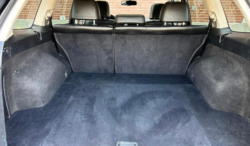 
								2011 Subaru Outback Limited AWD SUV full									