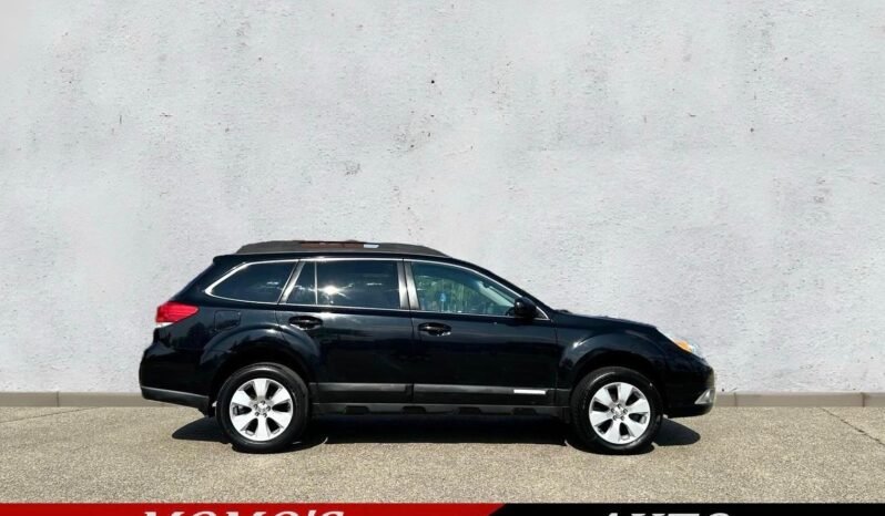 
								2011 Subaru Outback Limited AWD SUV full									
