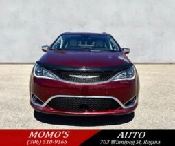 2017 Chrysler Pacifica Limited Van