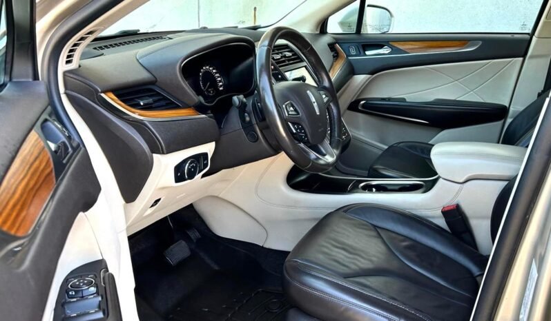 
								2017 Lincoln MKC Select AWD SUV full									