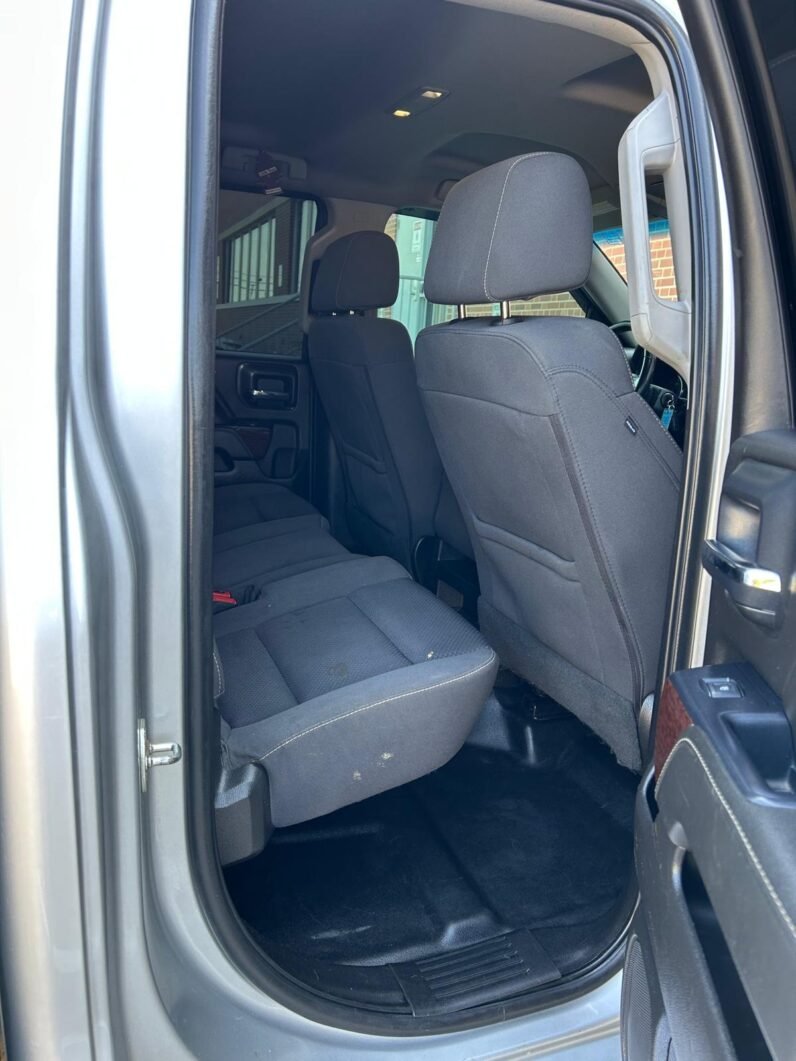 
								2019 GMC Sierra 1500 4×4 full									