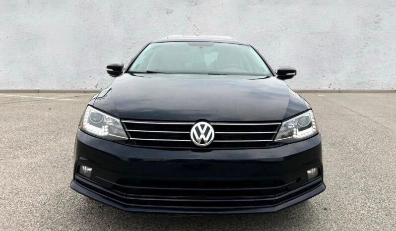 
								2015 Volkswagen Jetta TDI full									