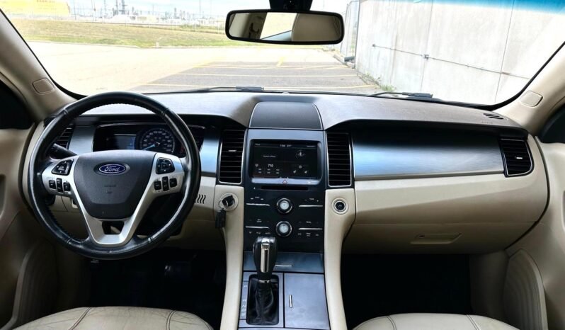 
								2013 Ford Taurus SEL Sedan full									