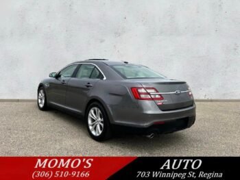 2013 Ford Taurus SEL Sedan