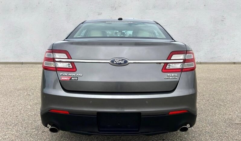 
								2013 Ford Taurus SEL Sedan full									