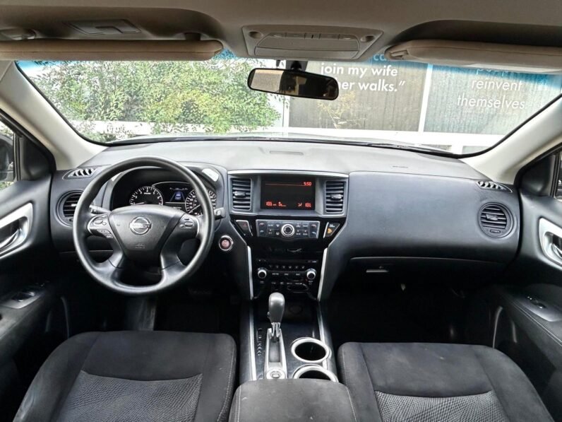 
								2015 Nissan Pathfinder S AWD SUV. full									