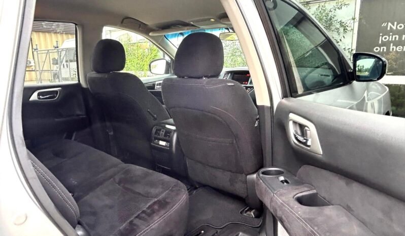 
								2015 Nissan Pathfinder S AWD SUV. full									