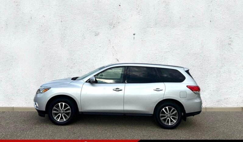 
								2015 Nissan Pathfinder S AWD SUV. full									