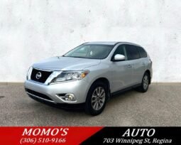 2015 Nissan Pathfinder S AWD SUV.