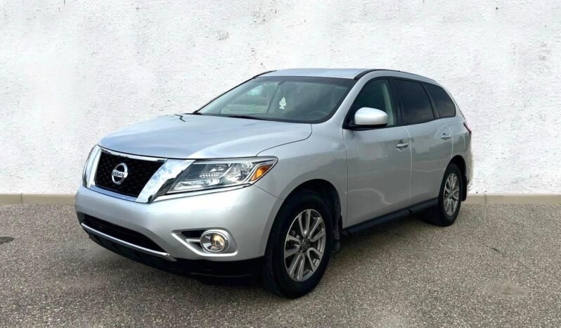 
								2015 Nissan Pathfinder S AWD SUV. full									
