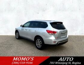 2015 Nissan Pathfinder S AWD SUV.