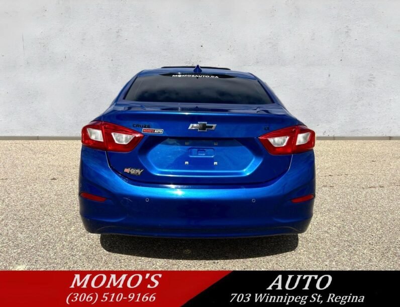 
								2017 Chevrolet Cruze LT Sedan full									