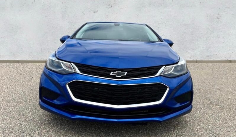 
								2017 Chevrolet Cruze LT Sedan full									