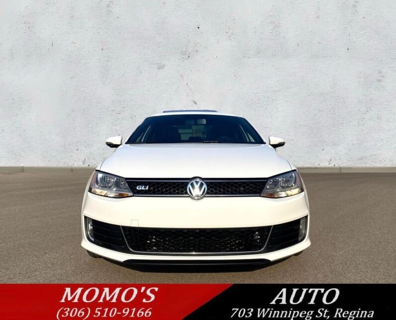 
								2012 Volkswagen Jetta GLI Sedan full									