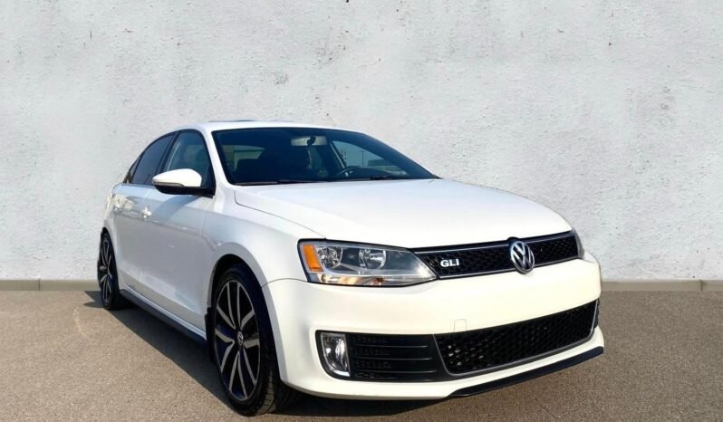 
								2012 Volkswagen Jetta GLI Sedan full									