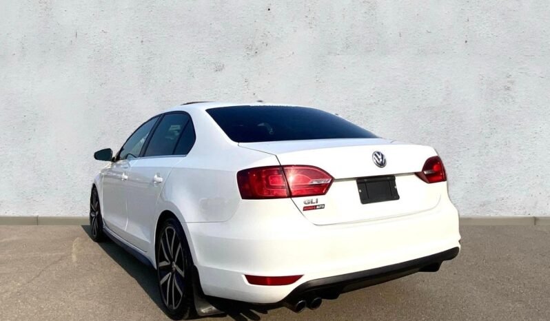 
								2012 Volkswagen Jetta GLI Sedan full									