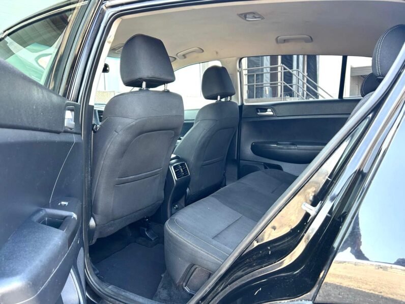 
								2022 Kia Sportage LX AWD SUV full									