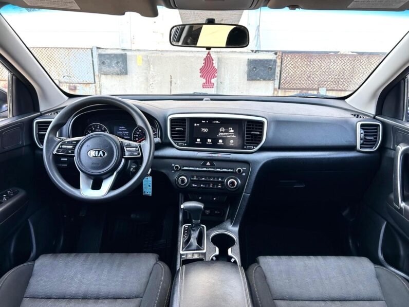 
								2022 Kia Sportage LX AWD SUV full									