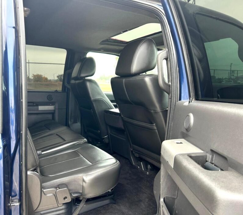 
								2011 Ford F350 Limited 6.7L Powerstroke Diesel Crewcab 4×4. Automatic full									