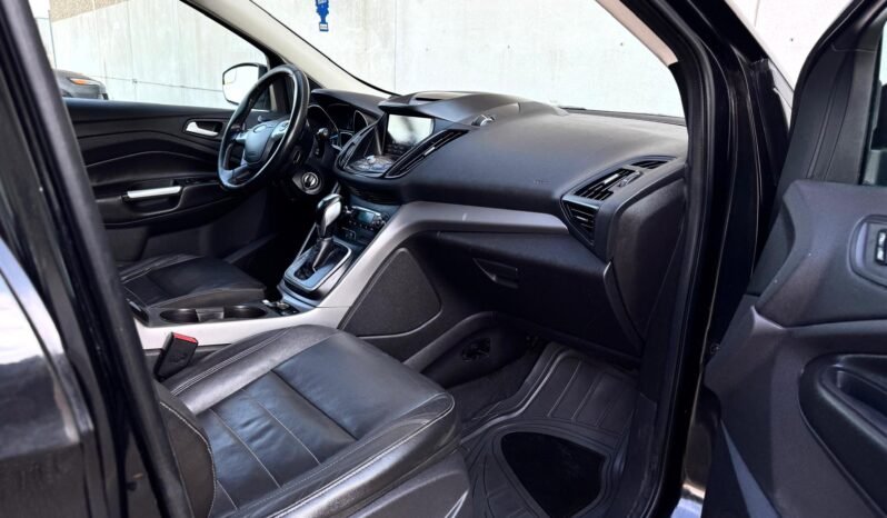 
								2013 Ford Escape SE AWD SUV full									