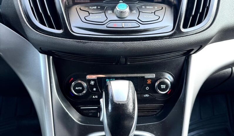 
								2013 Ford Escape SE AWD SUV full									