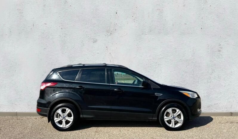 
								2013 Ford Escape SE AWD SUV full									