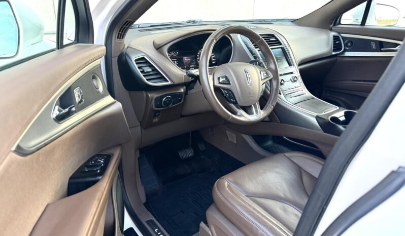 
								2016 Lincoln MKX Reserve AWD SUV full									
