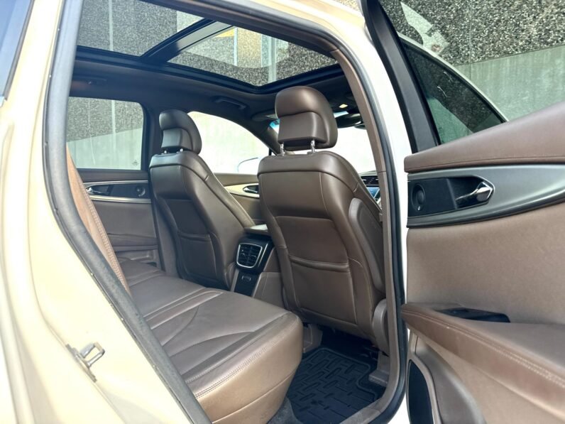 
								2016 Lincoln MKX Reserve AWD SUV full									