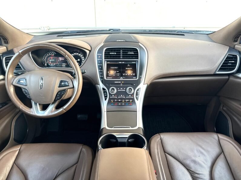 
								2016 Lincoln MKX Reserve AWD SUV full									