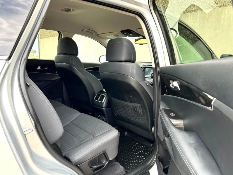 
								2017 Kia Sorento LX AWD SUV full									