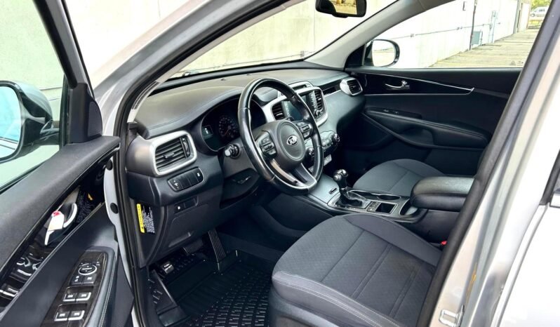 
								2017 Kia Sorento LX AWD SUV full									