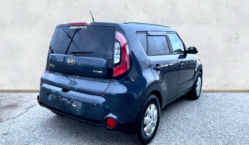 
								2015 Kia Soul + Hatchback full									