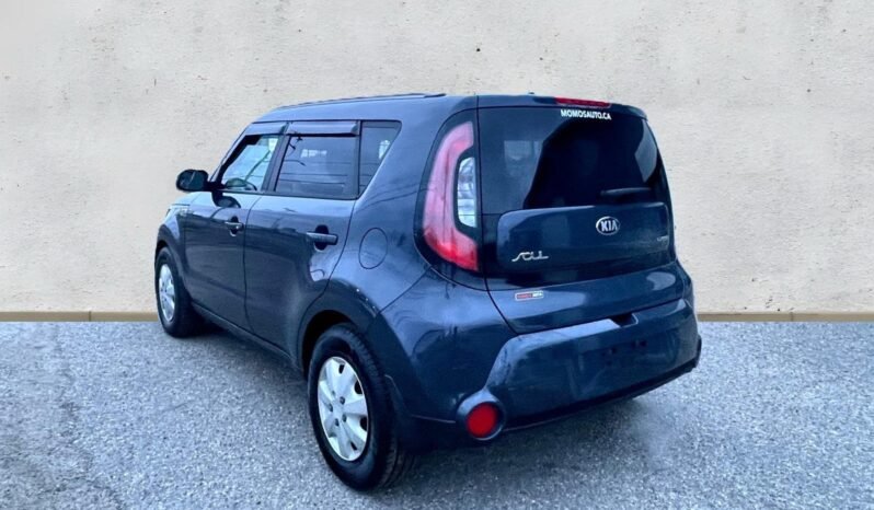 
								2015 Kia Soul + Hatchback full									