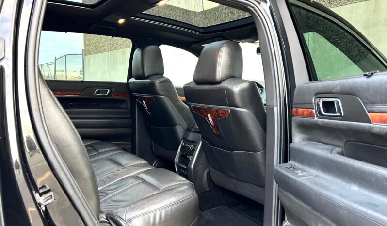 
								2014 Lincoln MKT AWD SUV full									