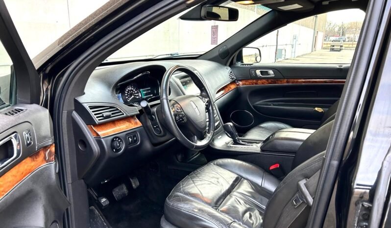 
								2014 Lincoln MKT AWD SUV full									