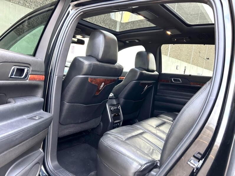 
								2014 Lincoln MKT AWD SUV full									