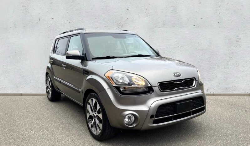 
								2013 Kia Soul 4U Hatchback full									