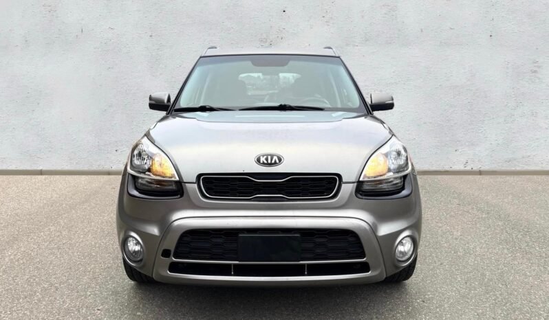 
								2013 Kia Soul 4U Hatchback full									