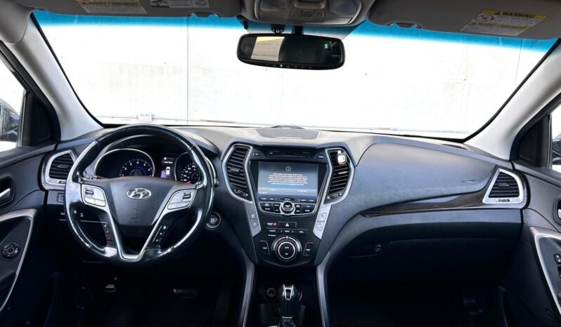 
								2013 Hyundai Santa Fe Limited AWD full									