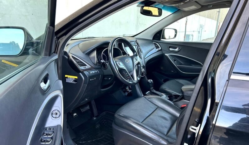 
								2013 Hyundai Santa Fe Limited AWD full									