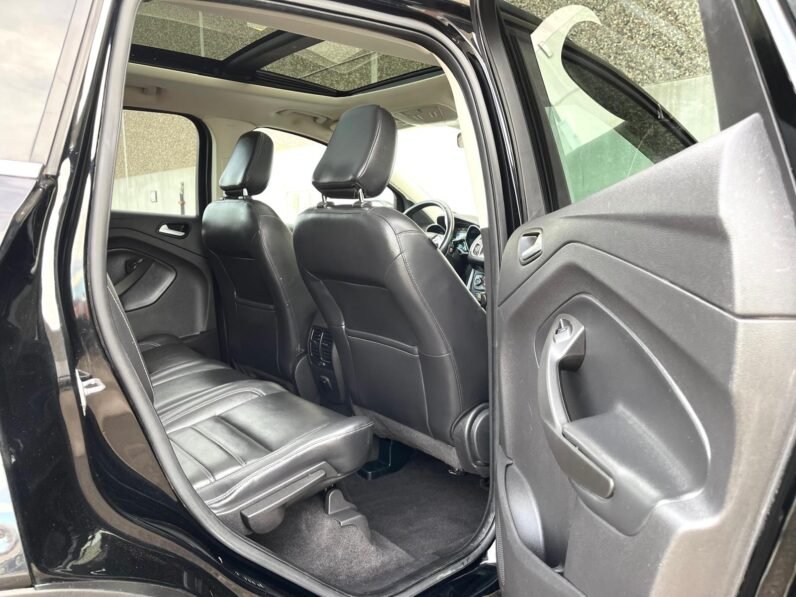 
								2018 Ford Escape SEL AWD SUV full									