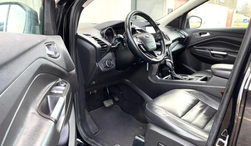 
								2018 Ford Escape SEL AWD SUV full									